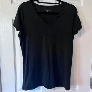 Ann Taylor Women's Basic Black V-Neck Tee, Large